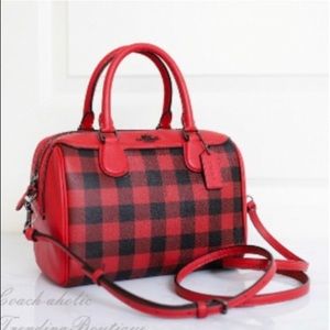 Coach Bag Approx 9.5in length 7in height 5in depth